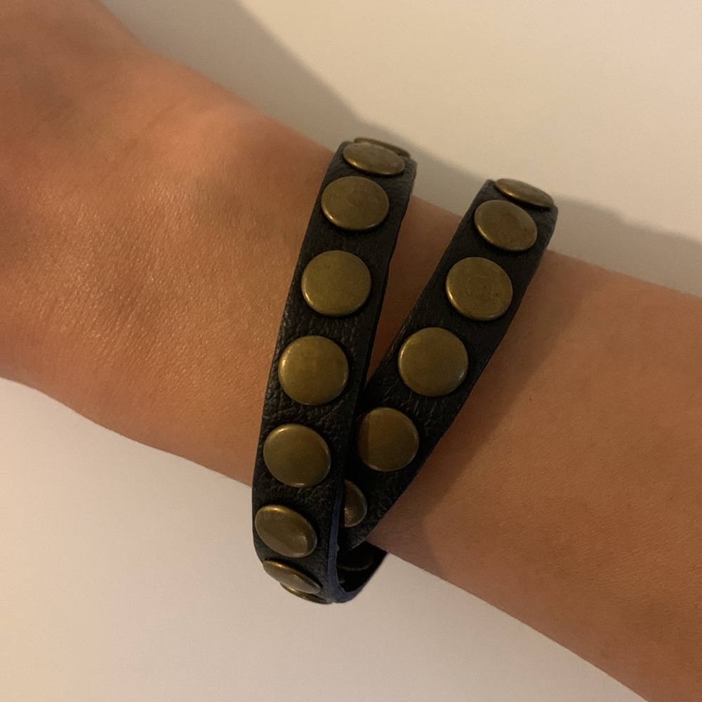Brandy Melville Wrap/Snap Bracelet